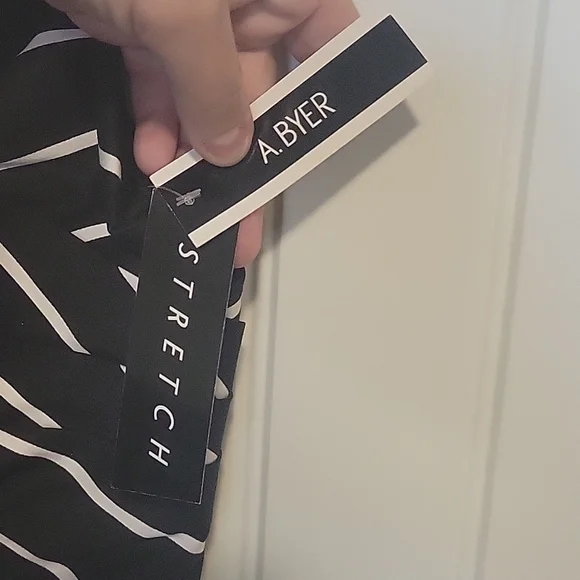 Sweetheart neckline strapless dress-NWT! - Picture 4 of 7